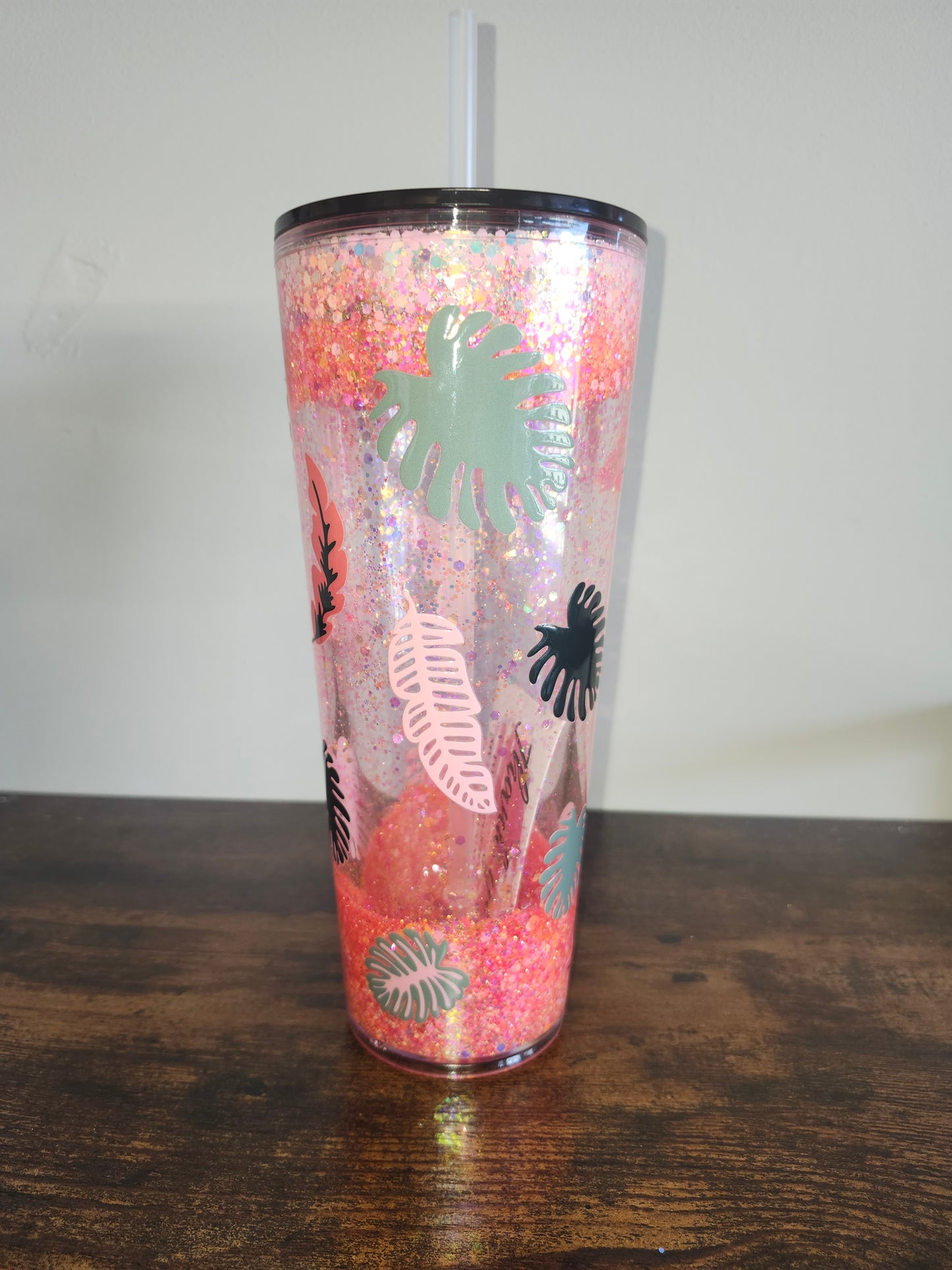 Pink Glitter Leaf Cup