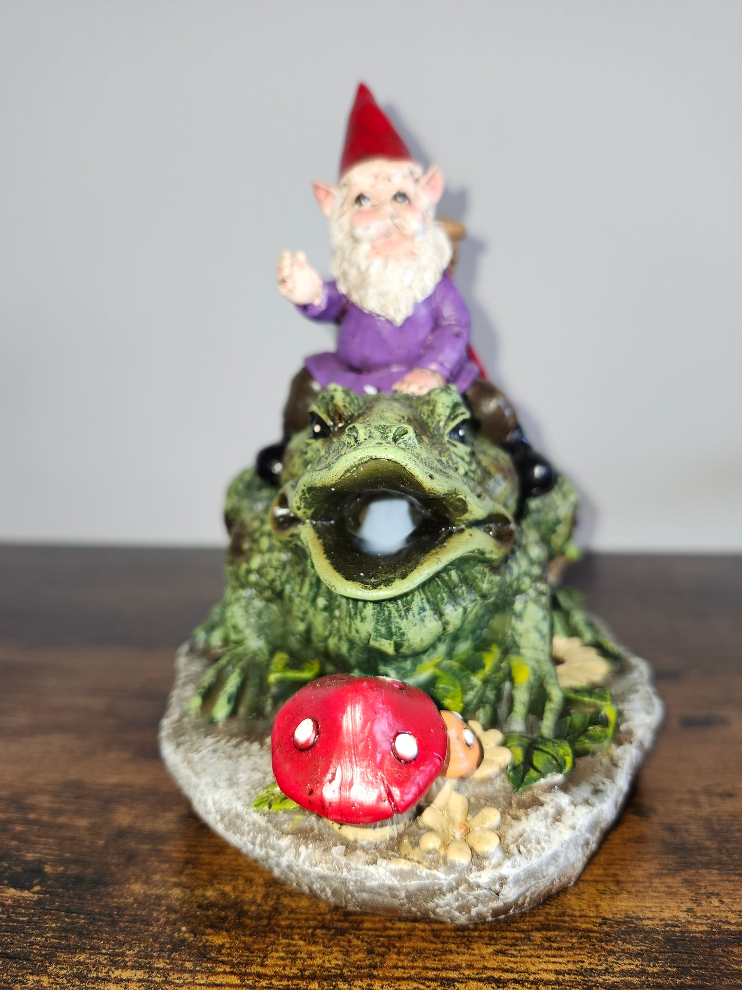 Gnome Frog Incent Burner