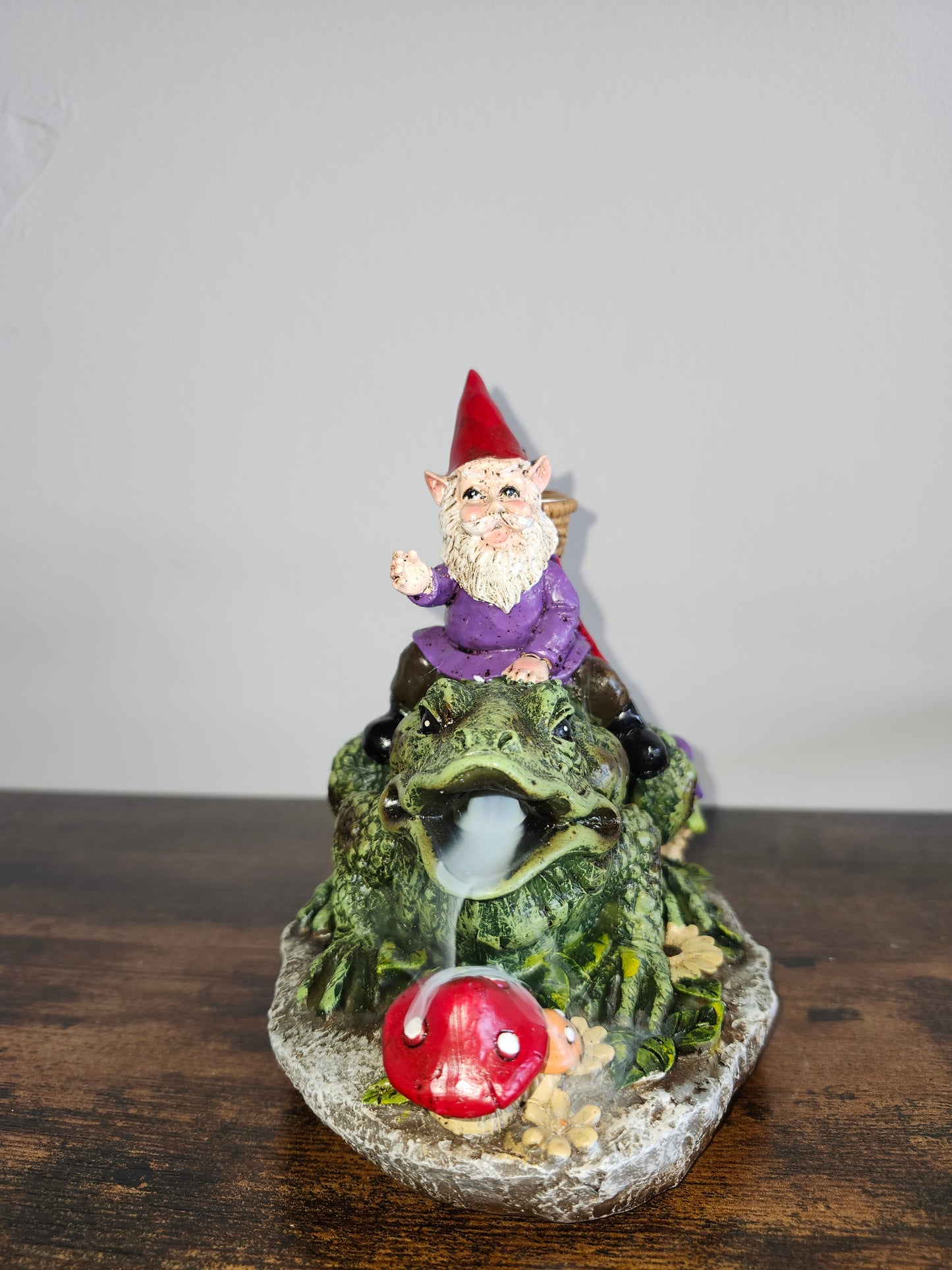 Gnome Frog Incent Burner