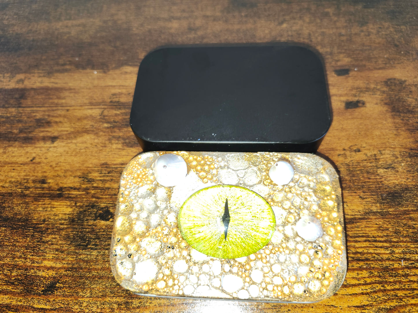 Yellow Dragon Eye Tin With Horns